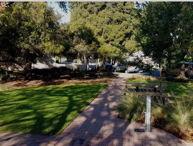 Hackett Reserve