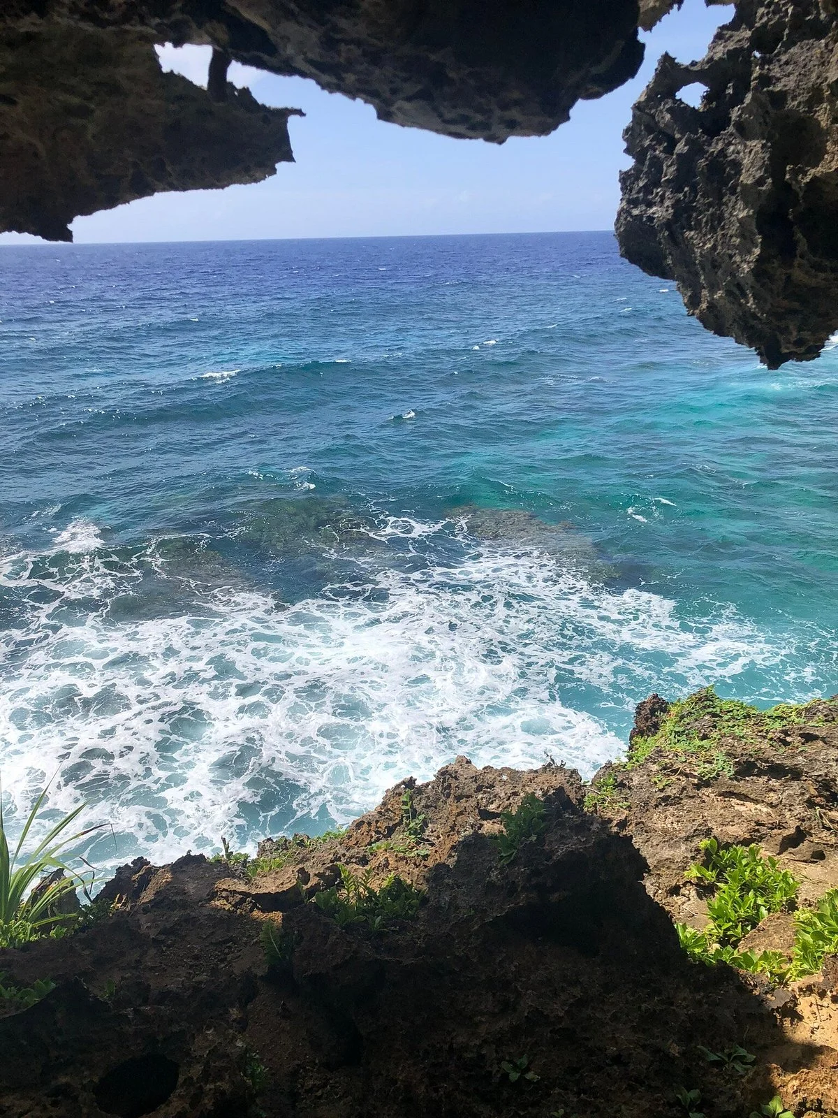 Rurutu Caves