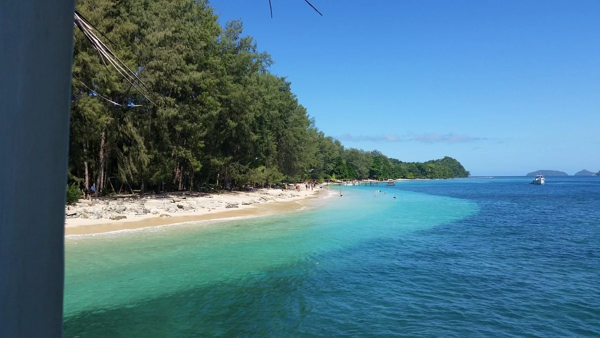 Doini Island Skull Cave