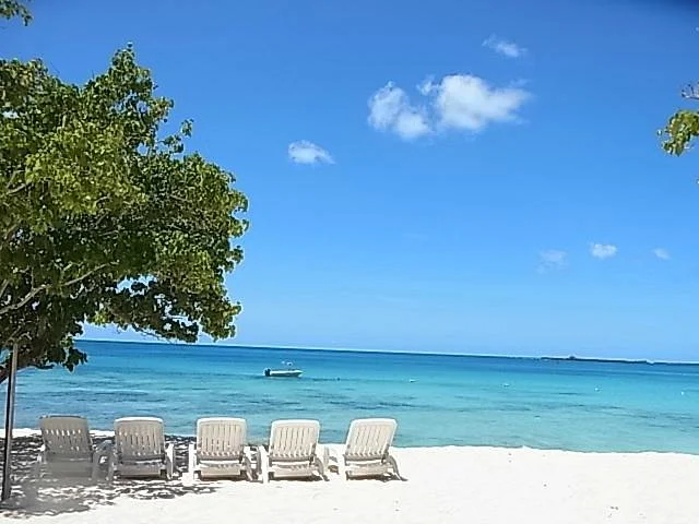 Tachogna Beach