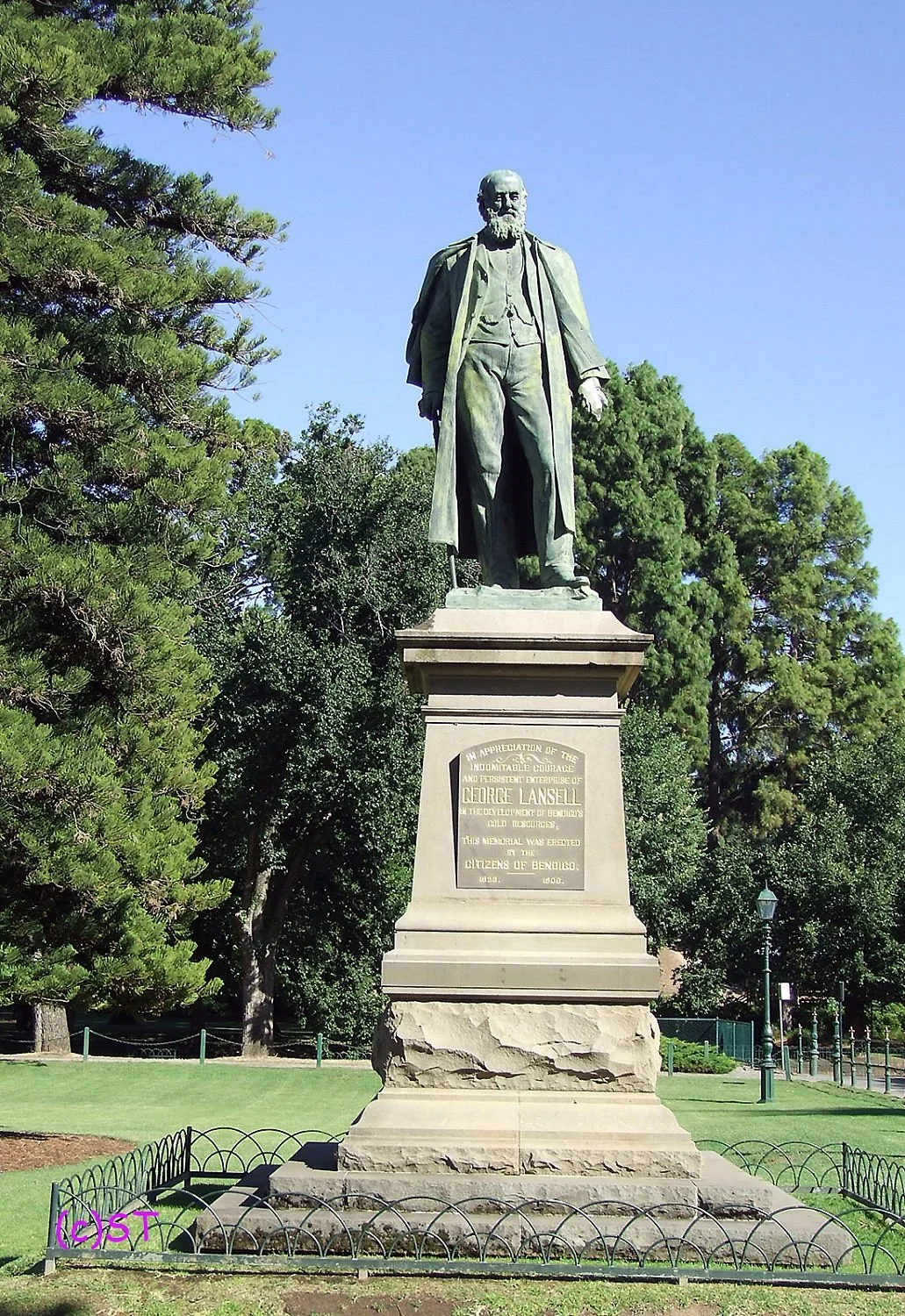 George Lansell Statue
