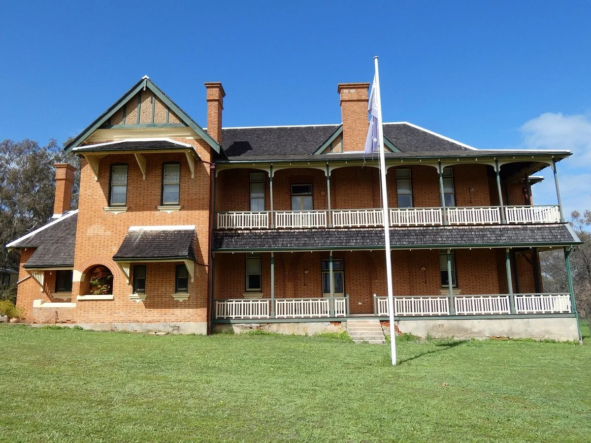Old York Hospital