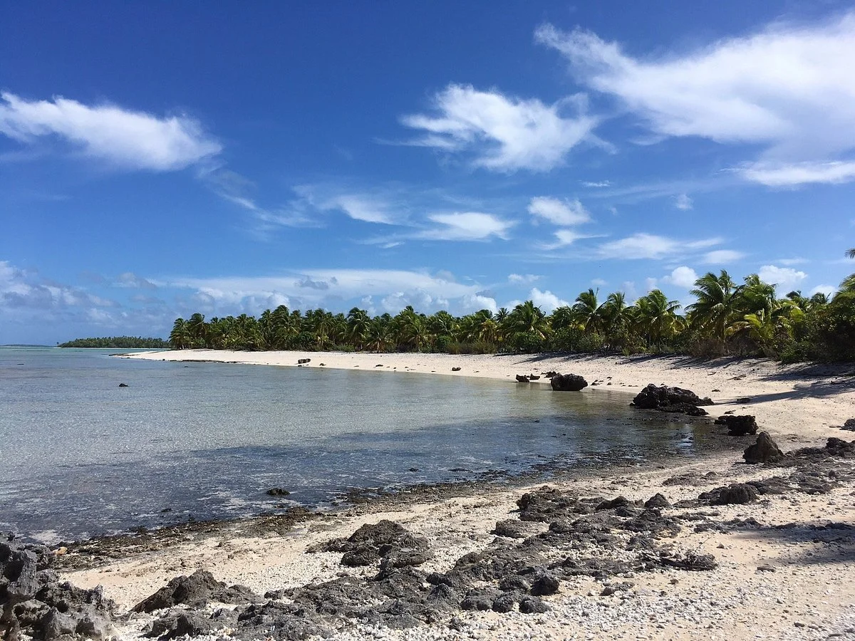 Plage La Cloche de Hina