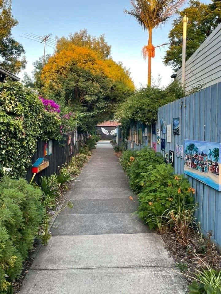 Carnegie Community Laneway Garden and Gallery
