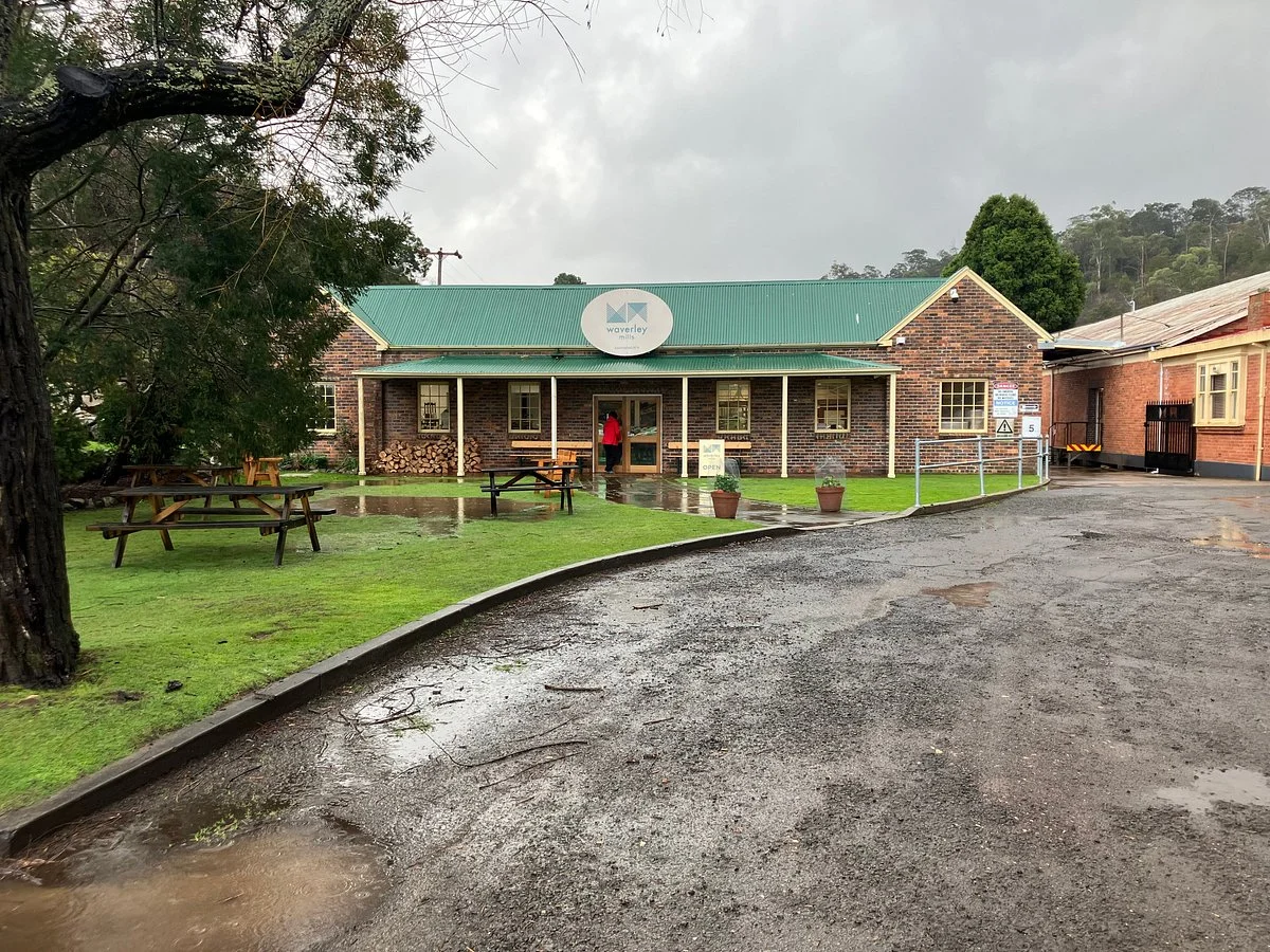 Waverly Woolen Mills Factory Outlet