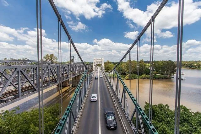 Walter Taylor Bridge