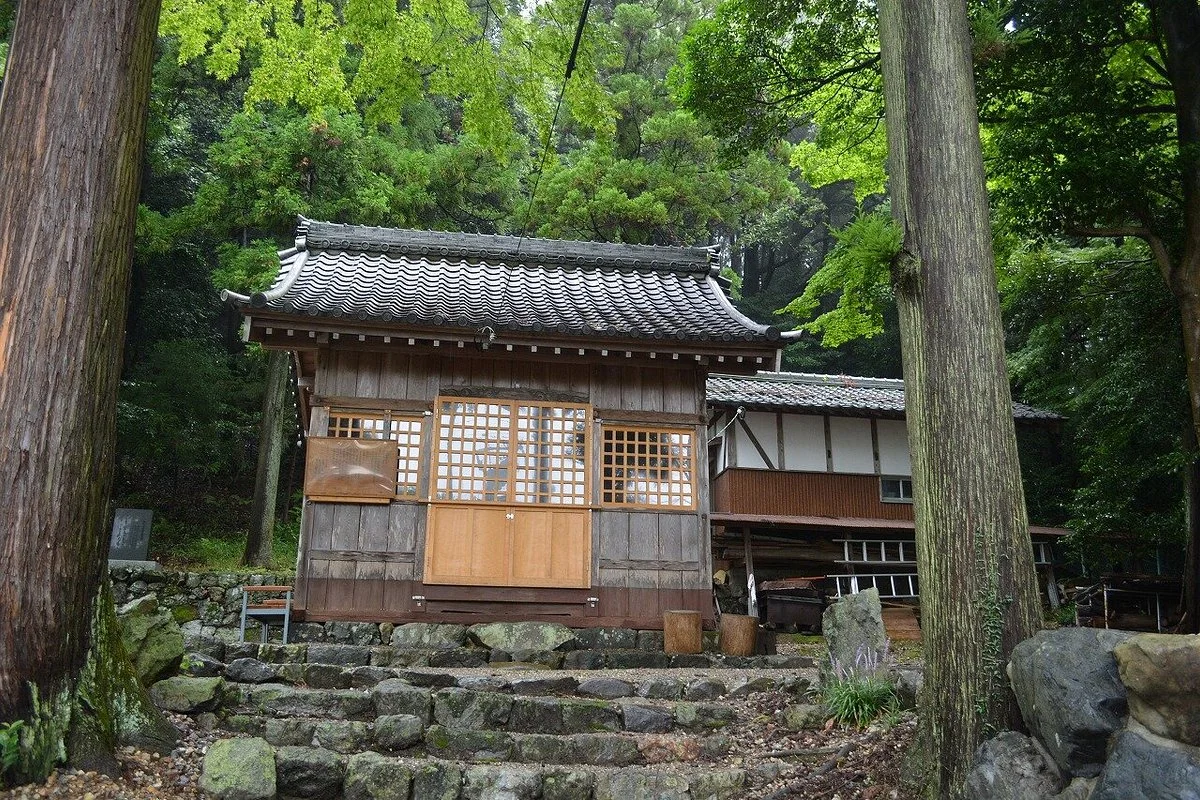 Gansho Tenno Gyoko Ruins