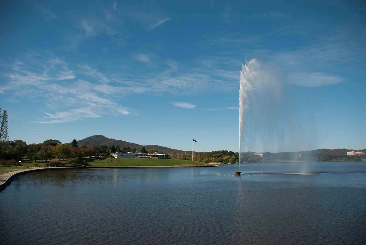 Captain Cook Memorial Water Jet