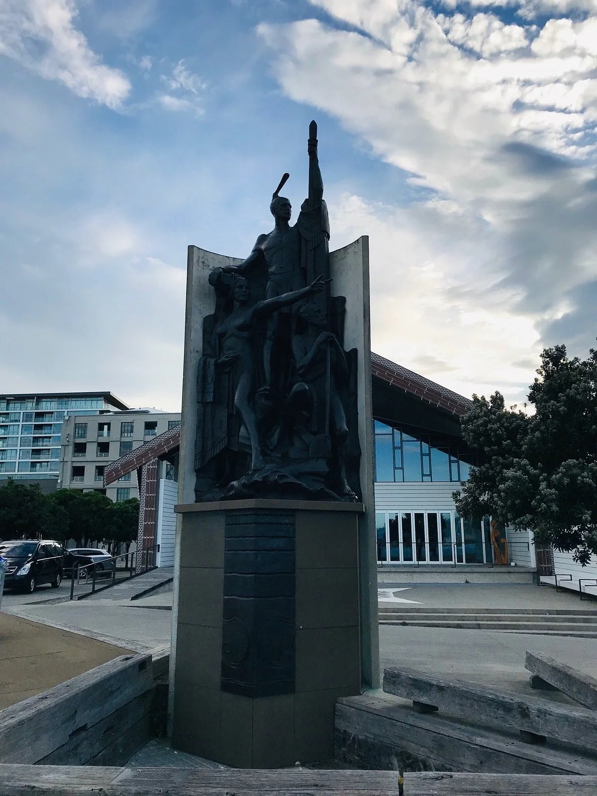 Kupe Statue