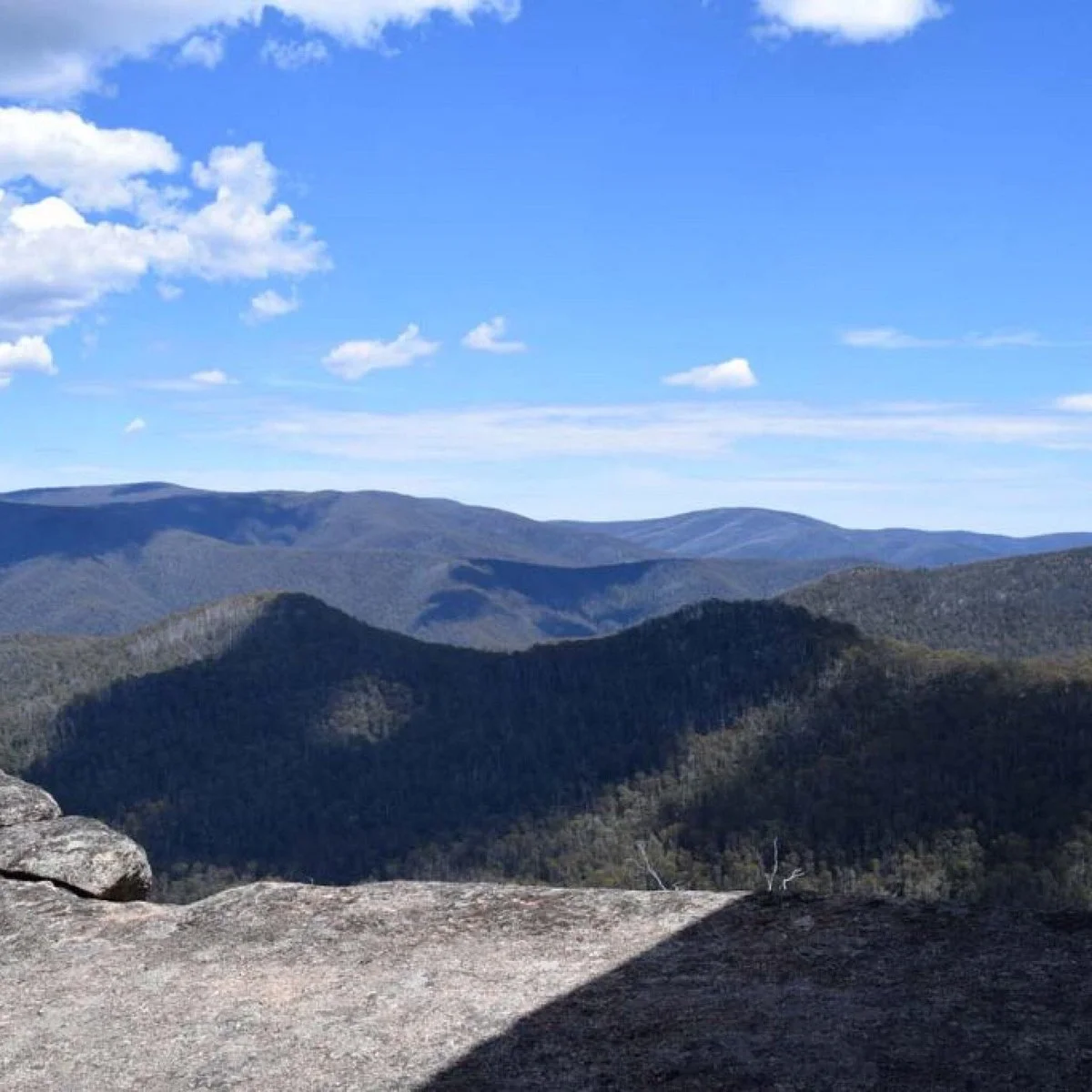 Square Rock Trail