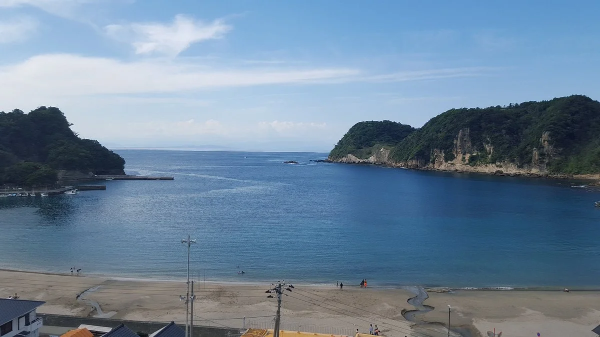 Iwachi Beach