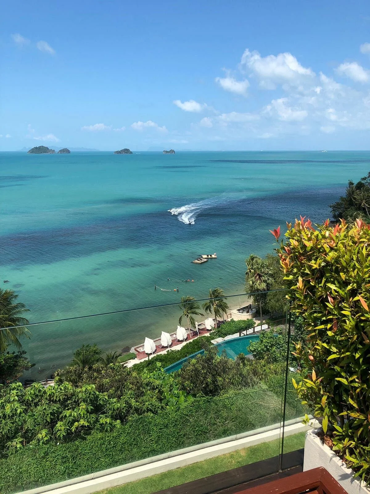 Asadong Beach Bazaar