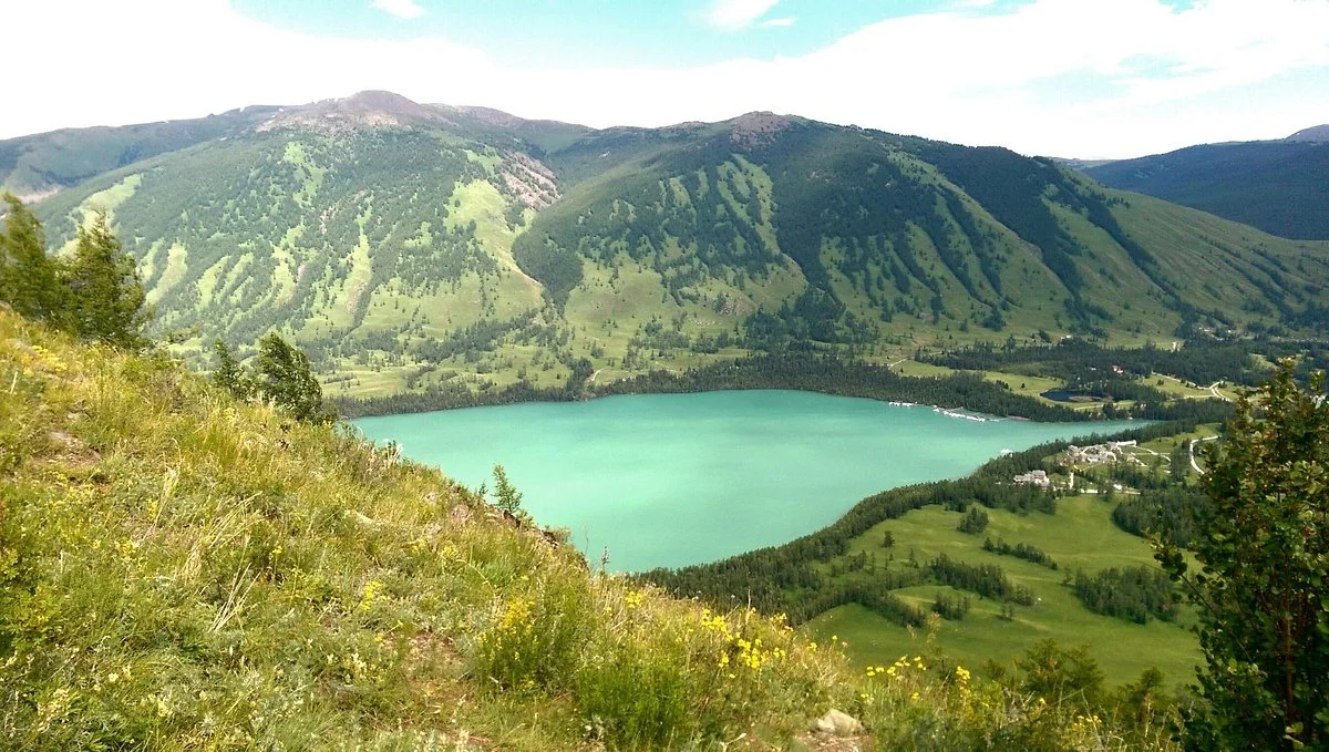 Kanas Lake