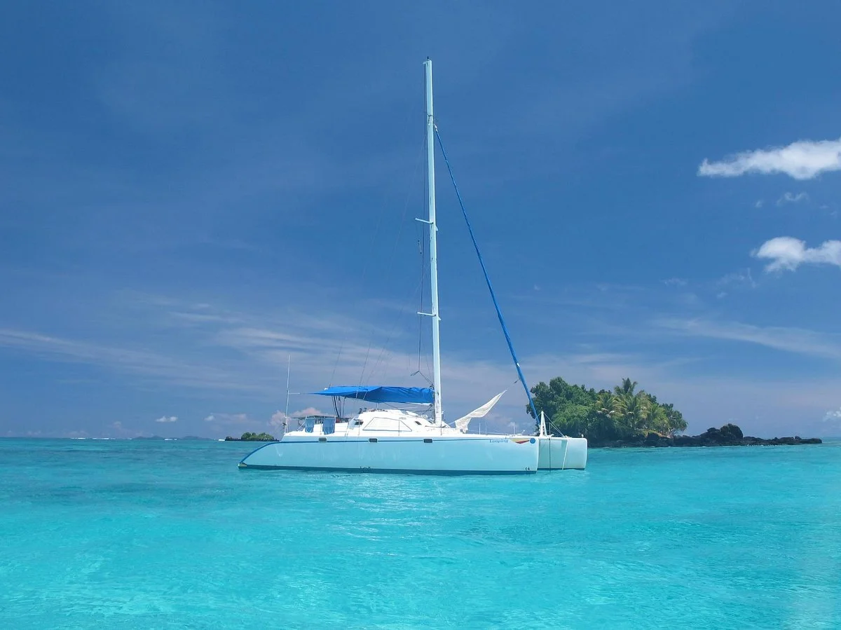 Sailing Fiji