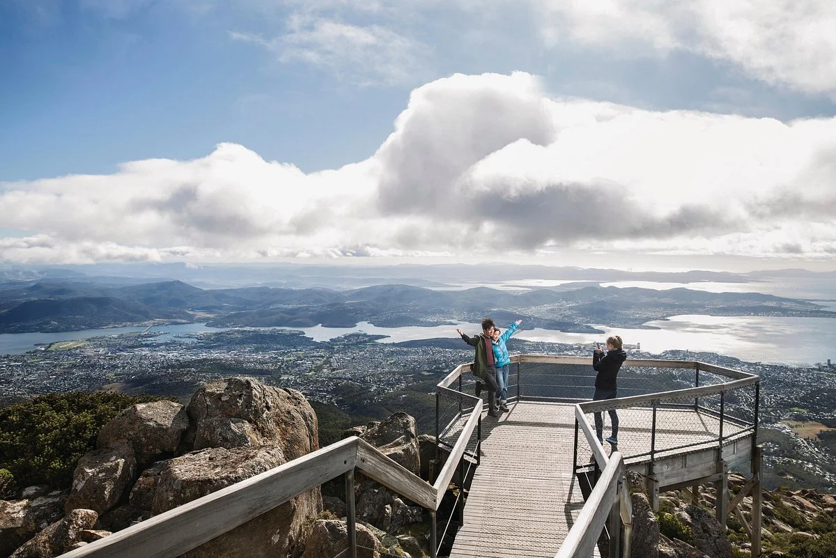 Localing Private Tours Tasmania