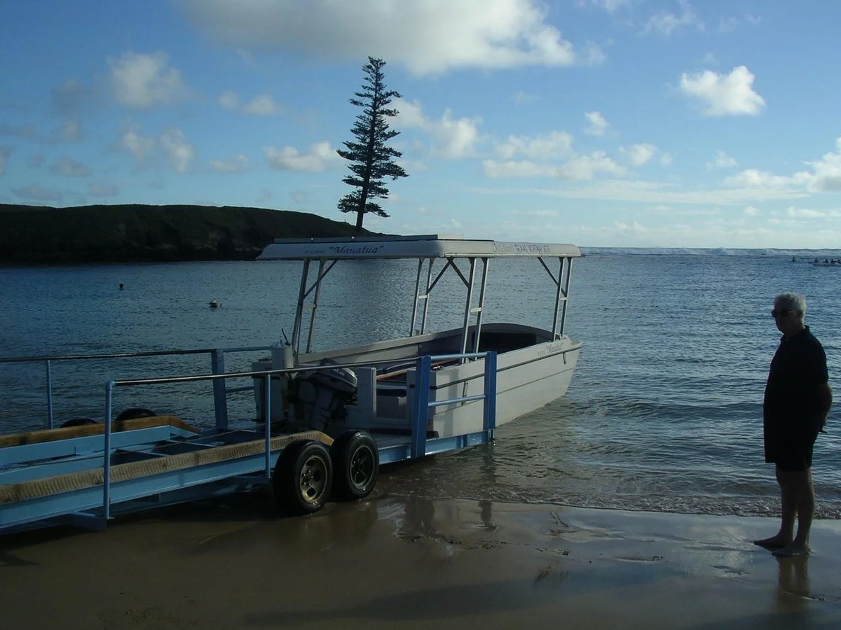 Christian's Glass Bottom Boat Tour