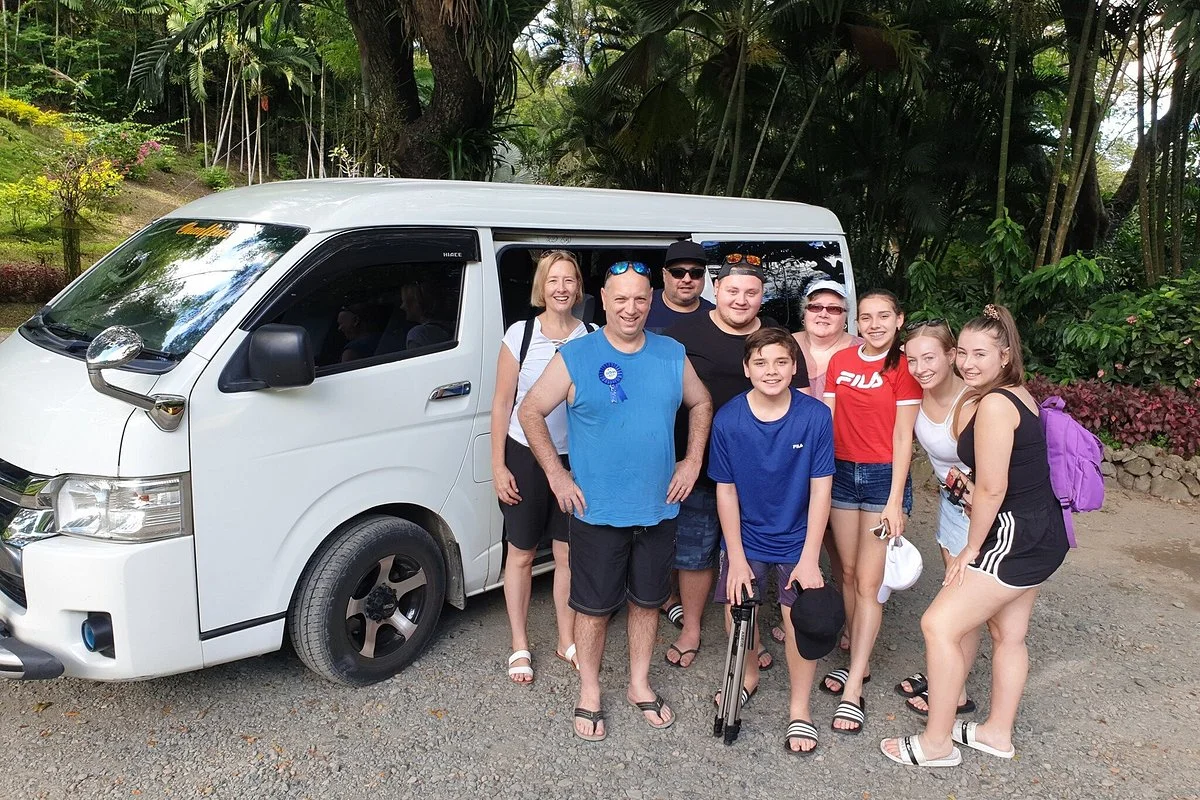 Tourizi Touring Fiji
