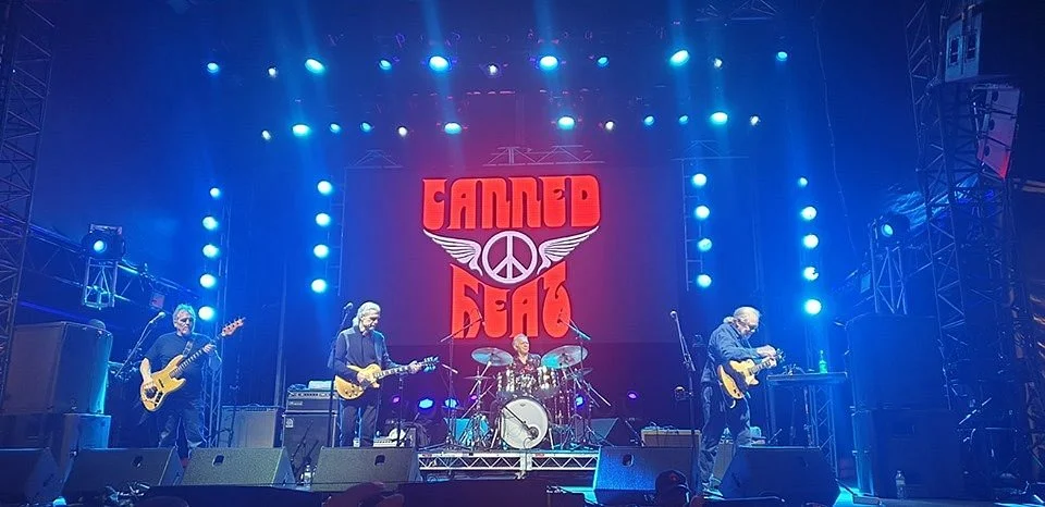 Blues on Broadbeach