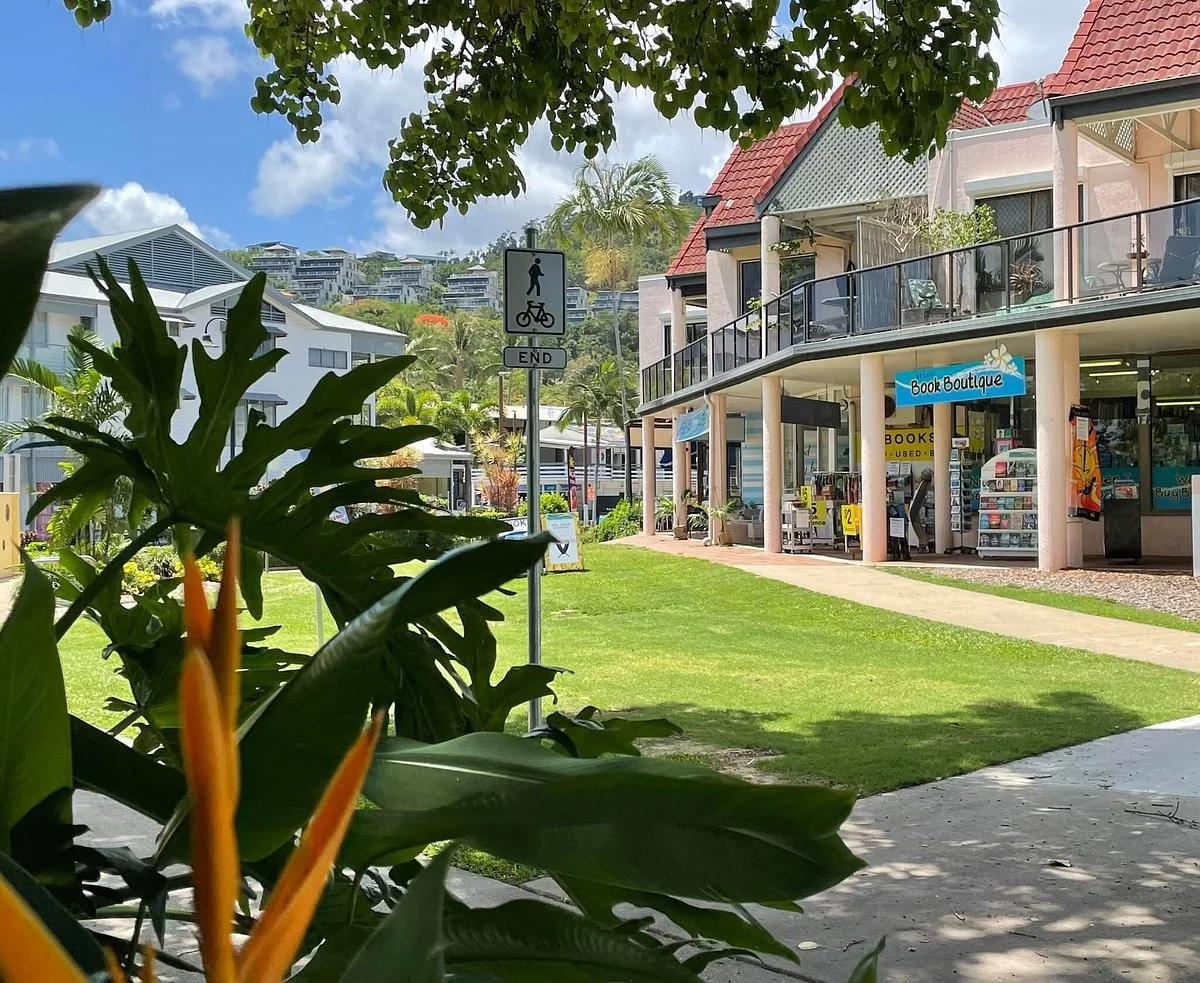 Beach Book Boutique