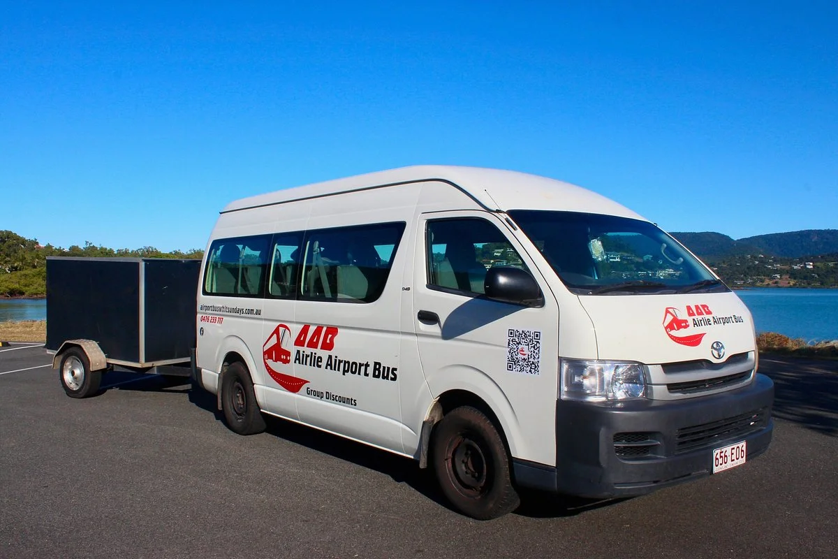 Airlie Airport Bus