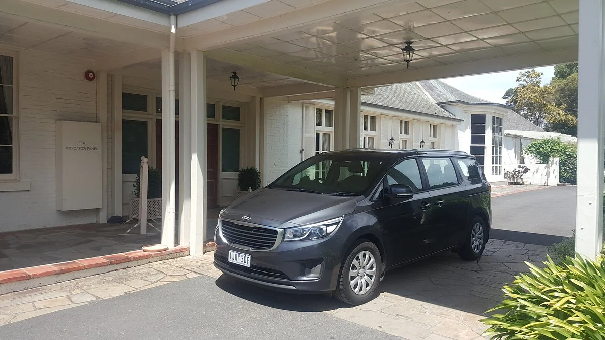 VHA Airport Shuttle