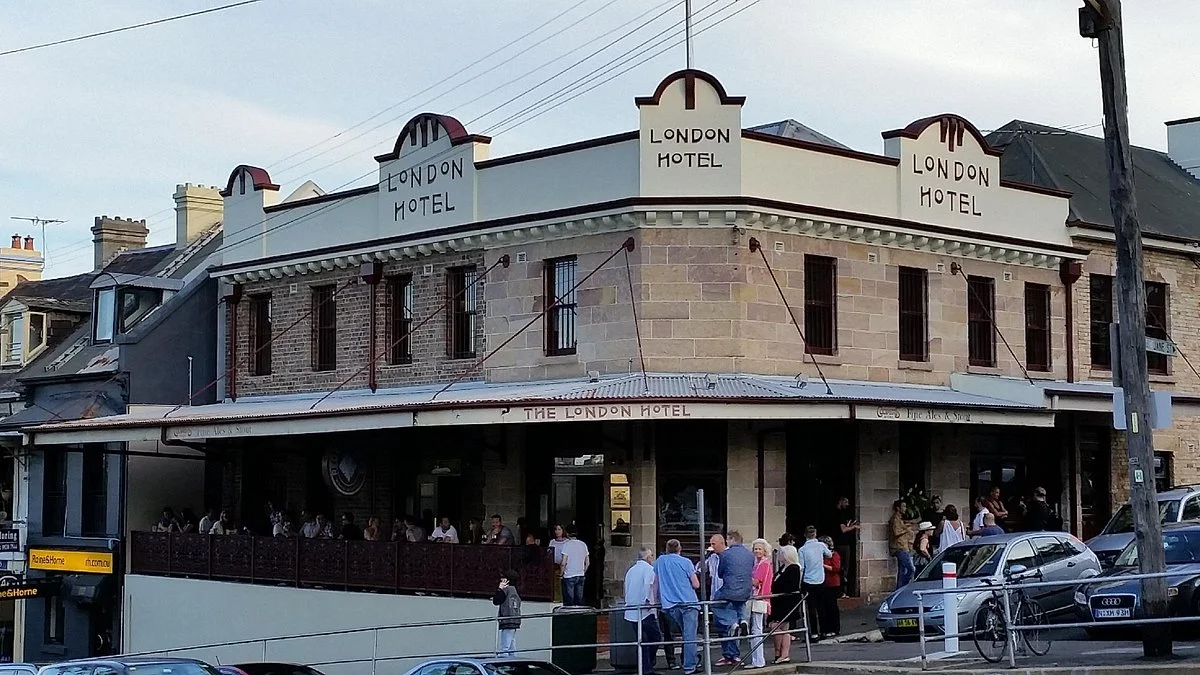The London Hotel