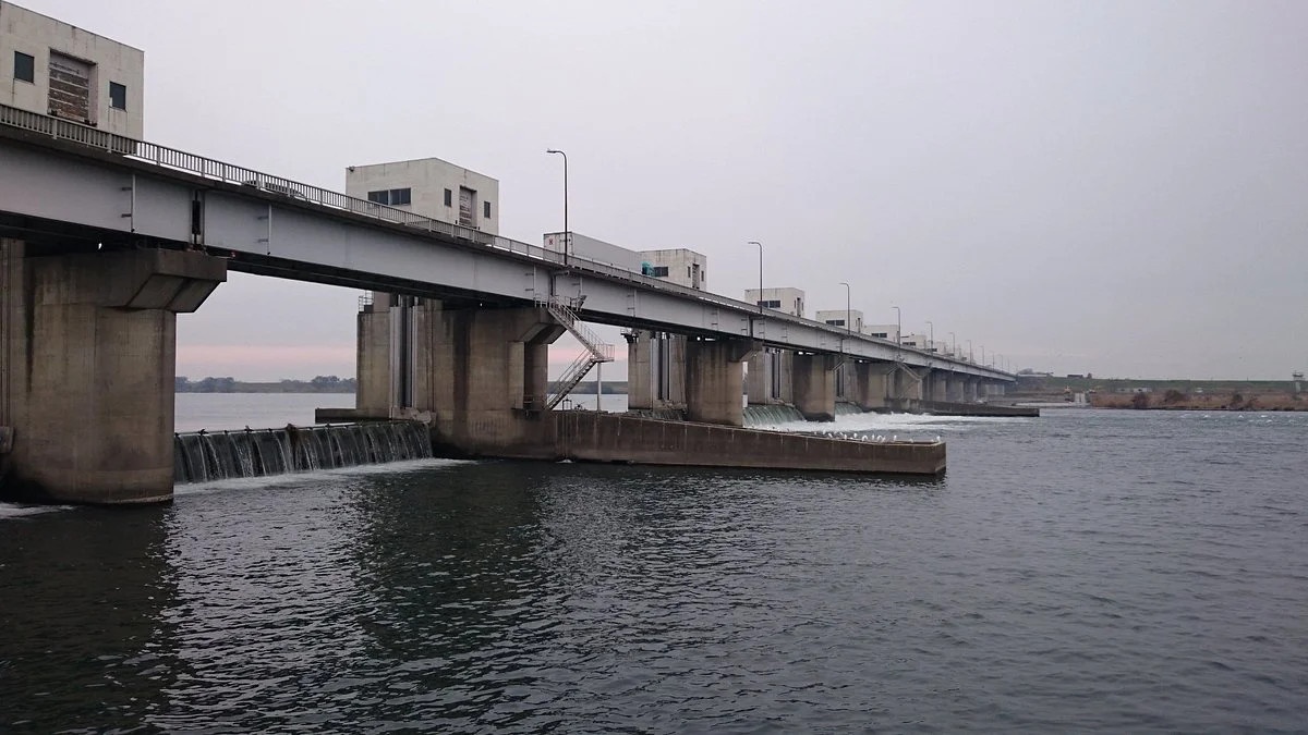 Musashi Great Bridge