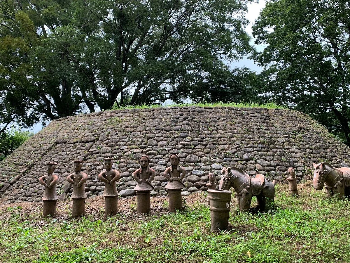 Omuro Haniwa Kan