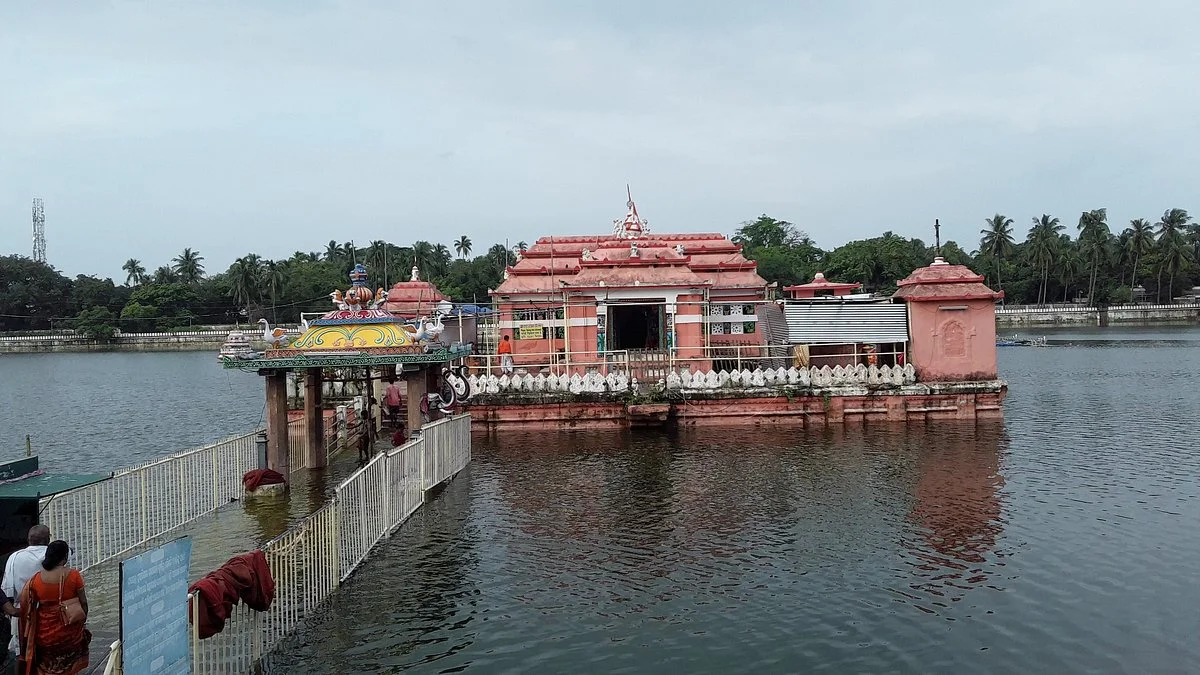 Narendra Sarovara