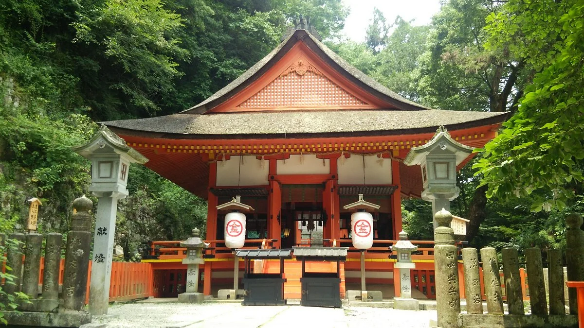 Izutama Shrine