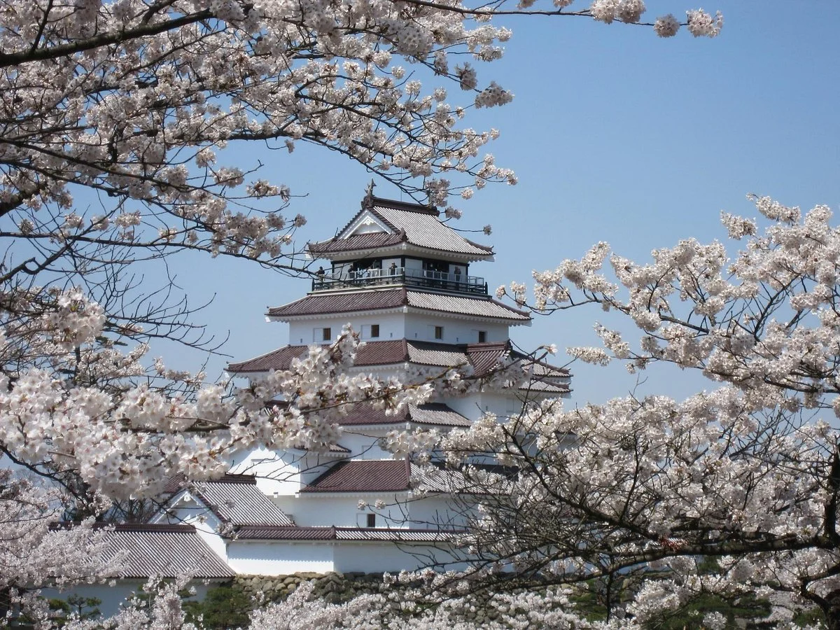 Tsuruga jo Castle