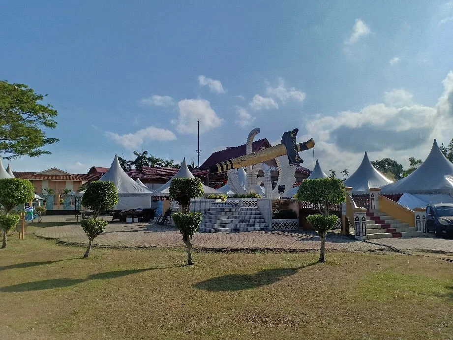 Keris Alor Gajah Square