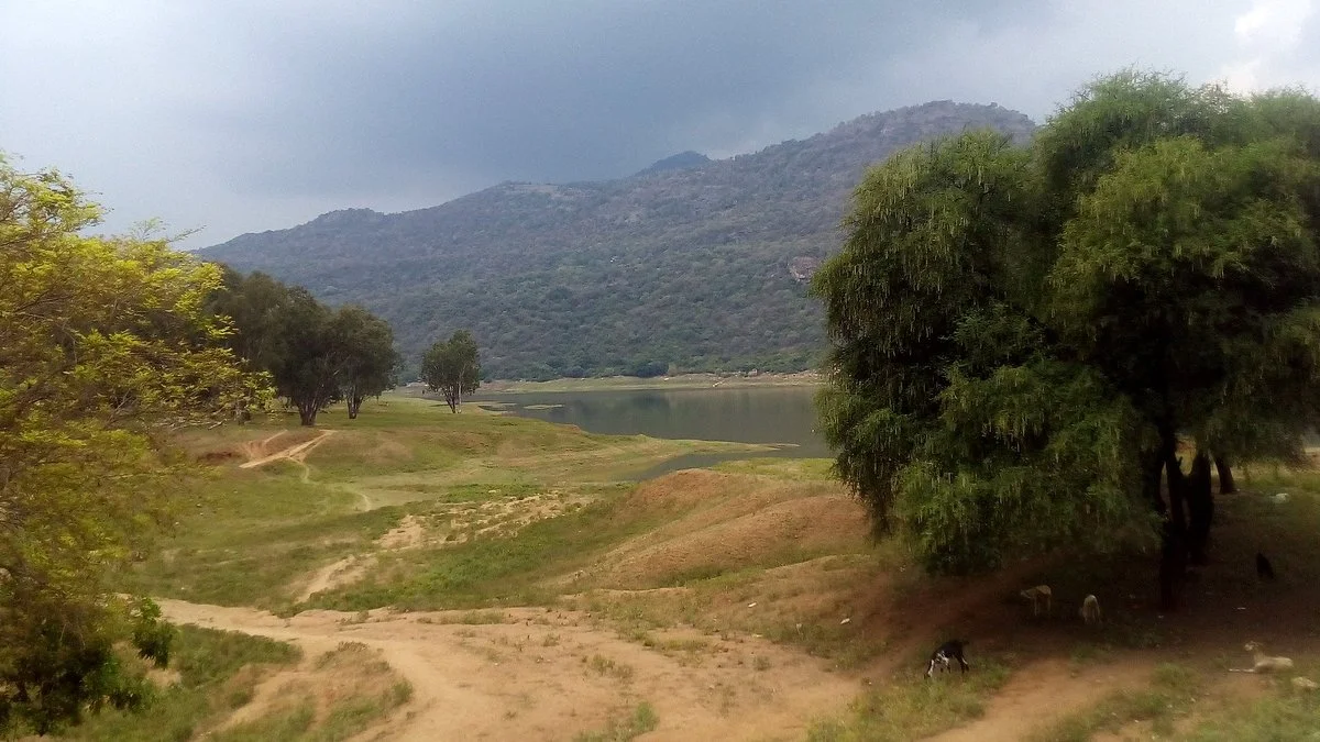 Kuthiraiyar Dam Falls