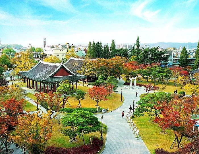 Gyeongsam Gamyeong Park