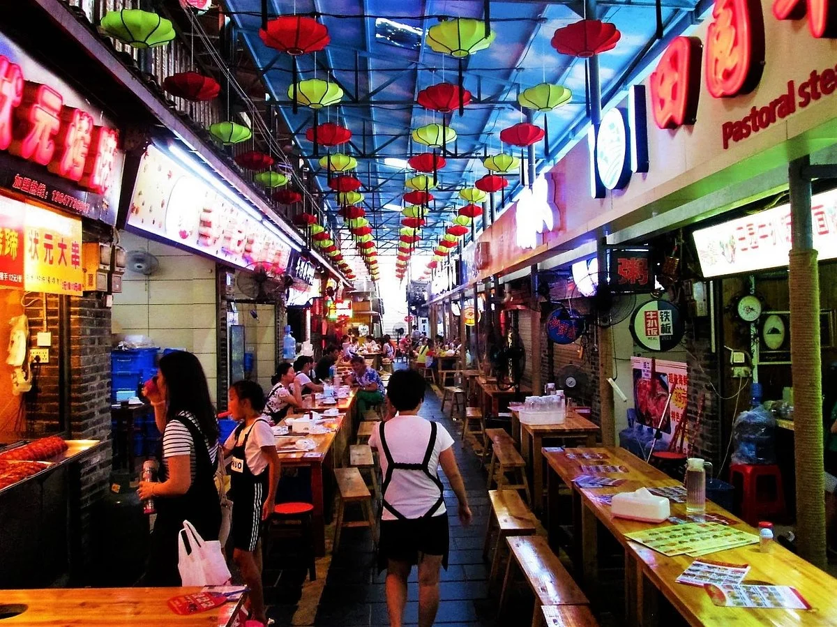 GuiLinShi ZhengYang Lu BuXingJie