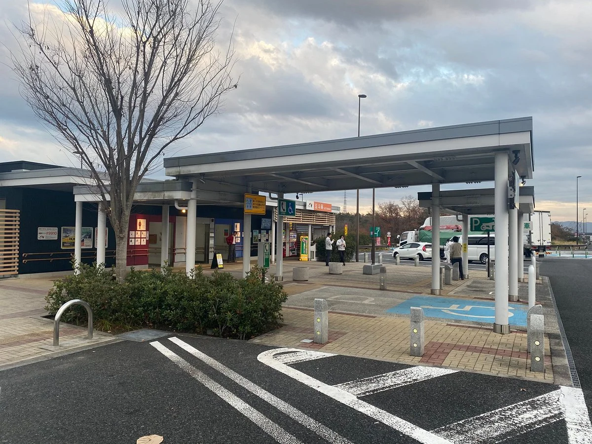 Gotomaki Parking Area Outer loop