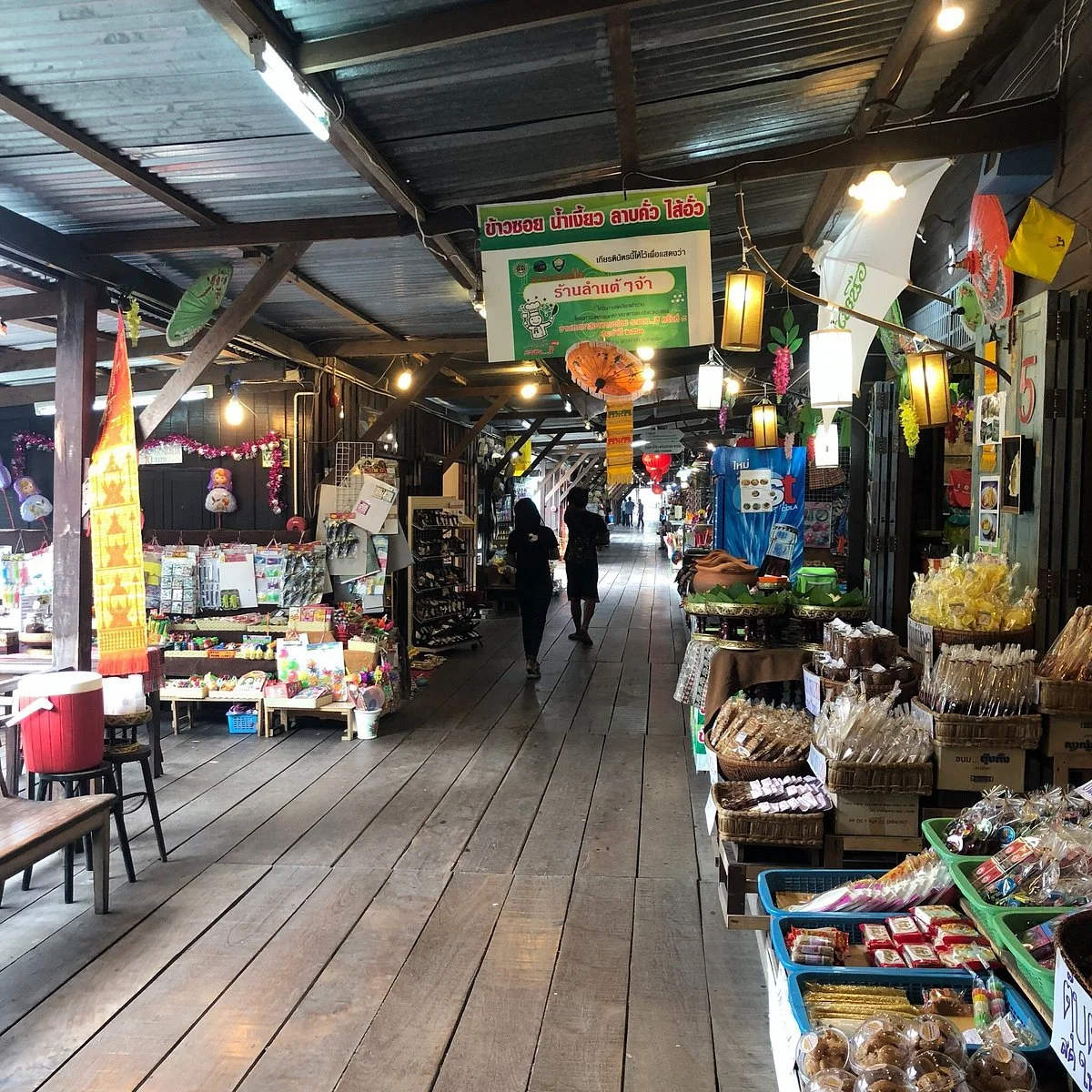 Ko Kloi Floating Market