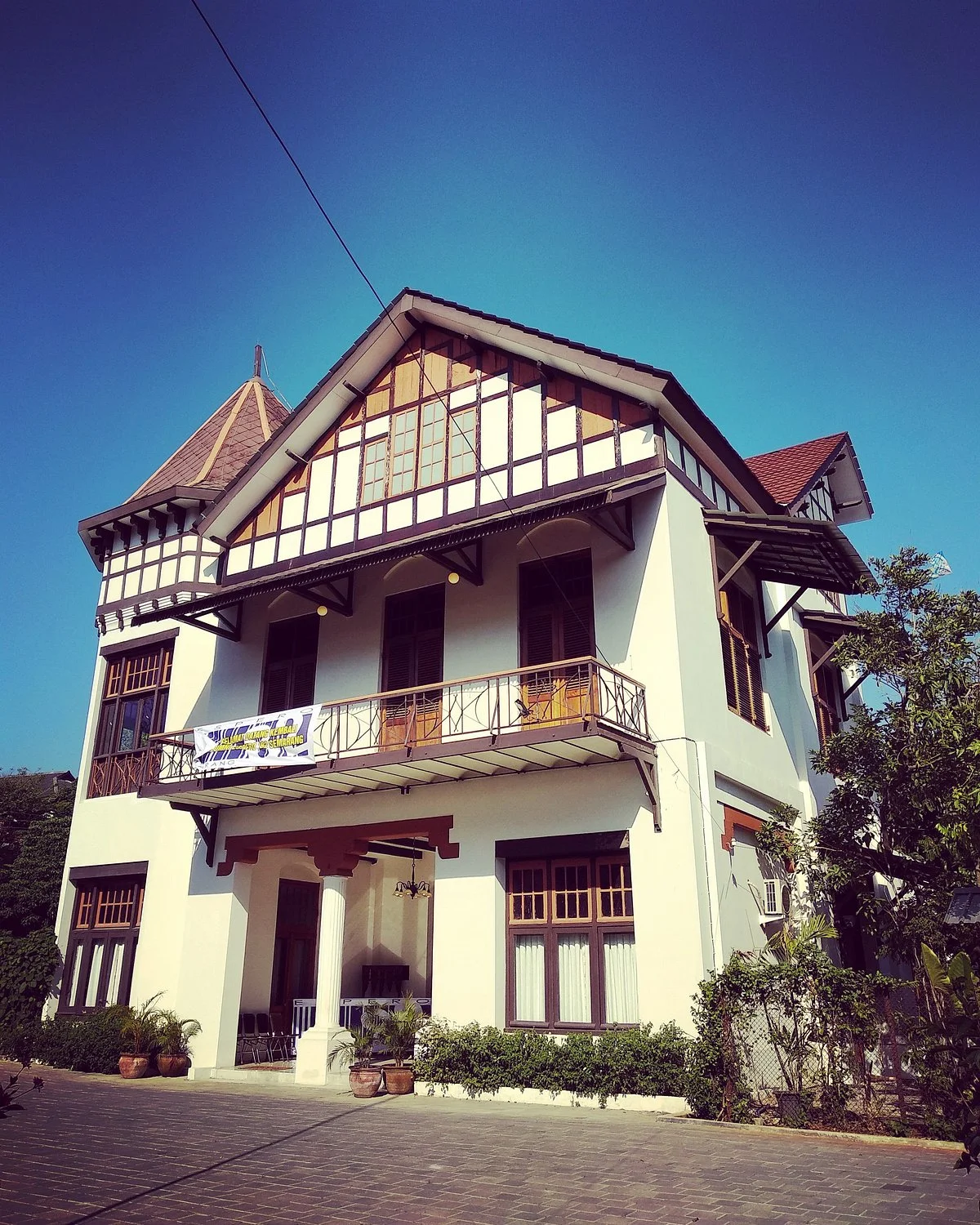 Rumah Tua Mr. Fletterman