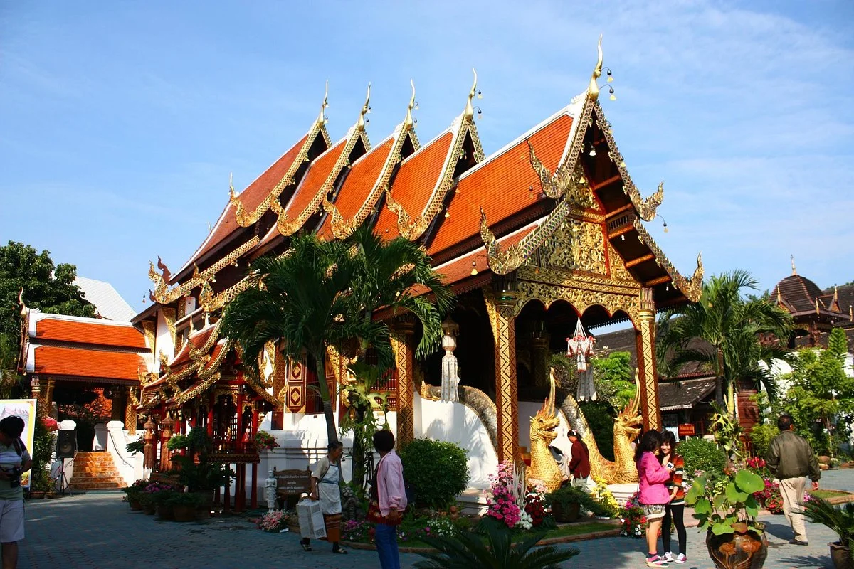 Wat Gate Khar Rnam