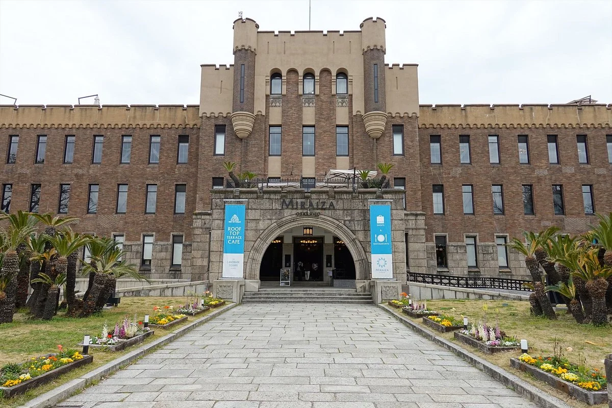 Miraiza Osaka-jo