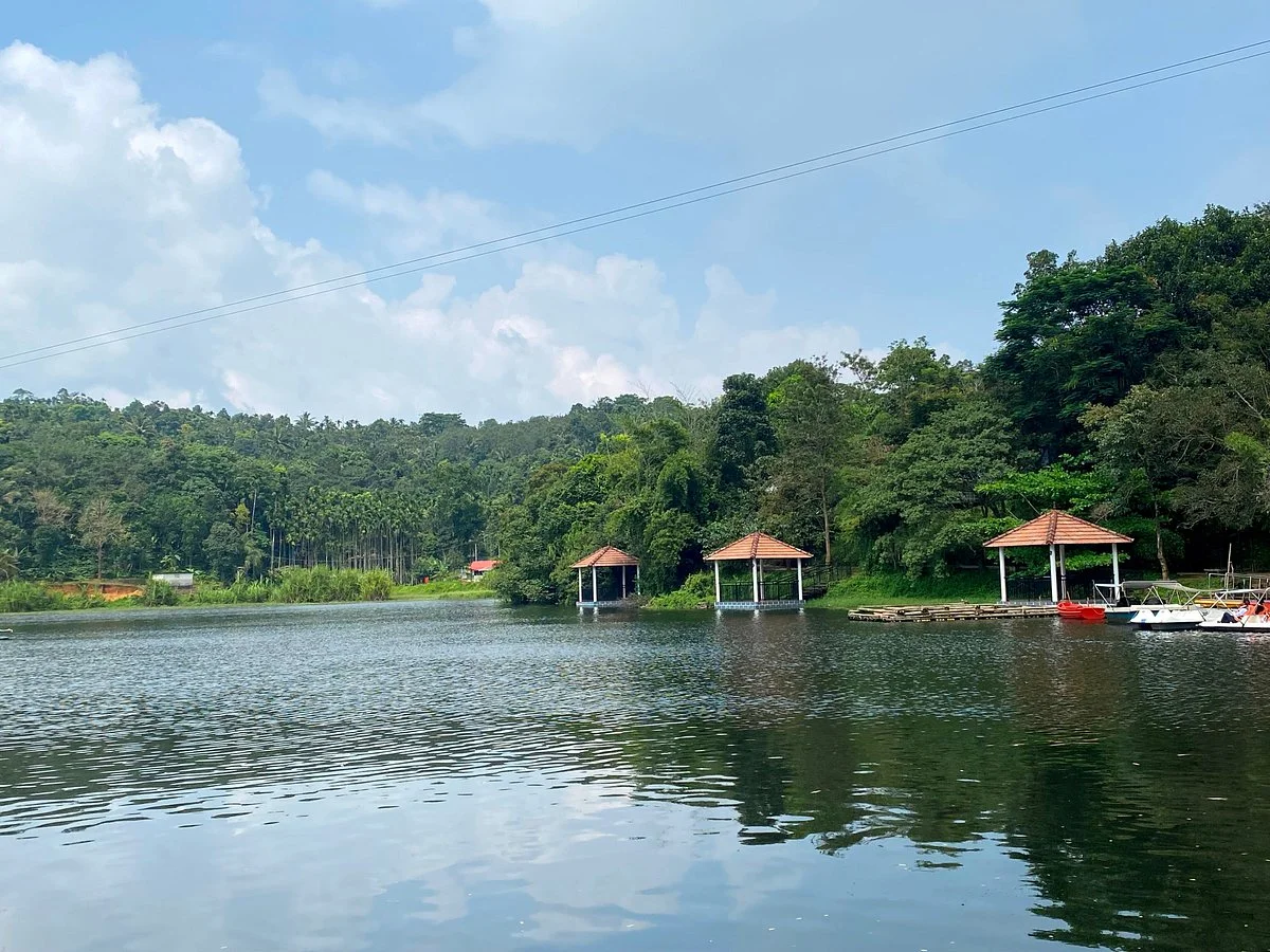 Karalad Lake