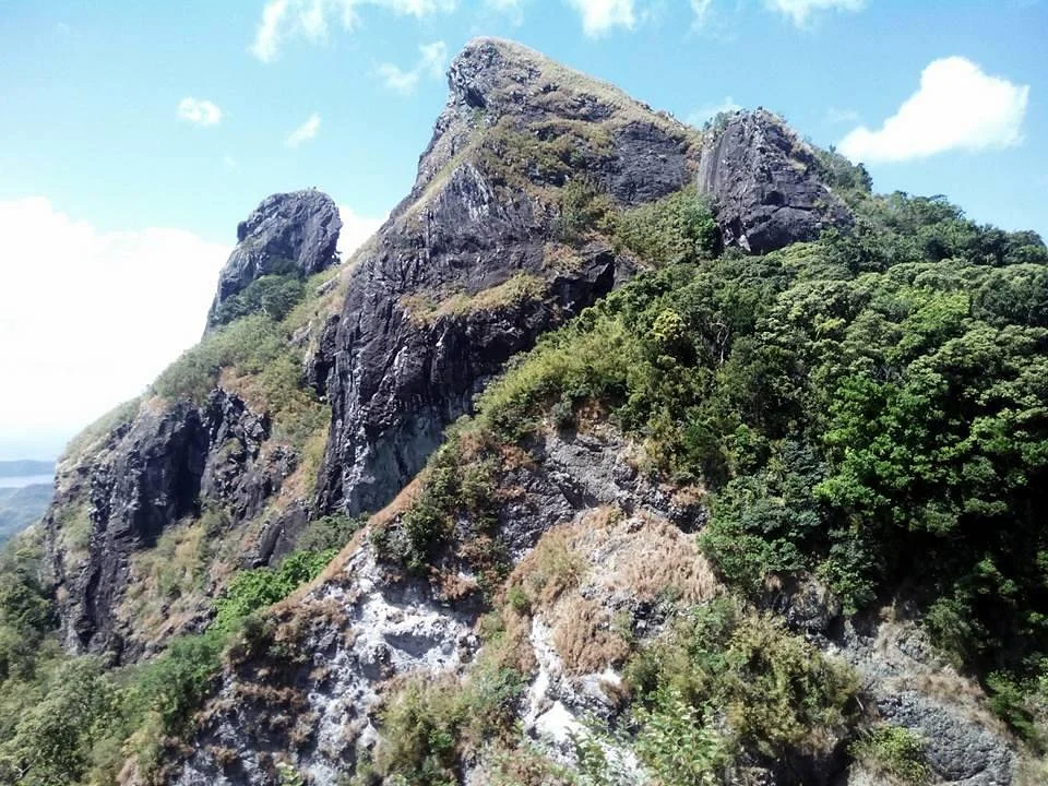 Mt Pico de Loro