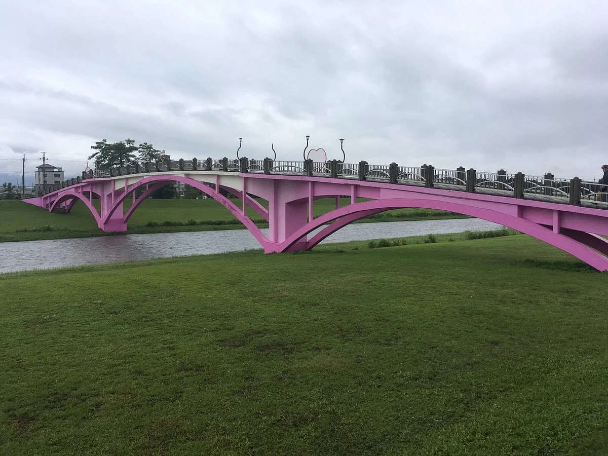 Annong River Cycling Road
