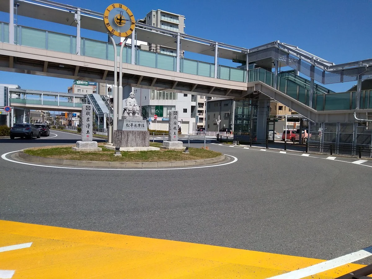 Motoyasu Matsudaira Statue