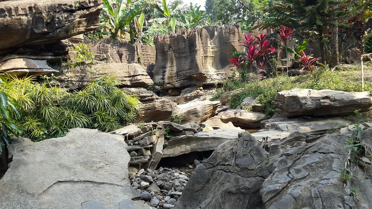Gua Agung Garunggang