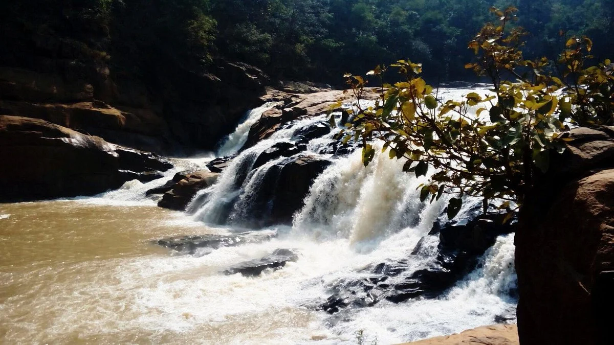 Putudi Waterfall