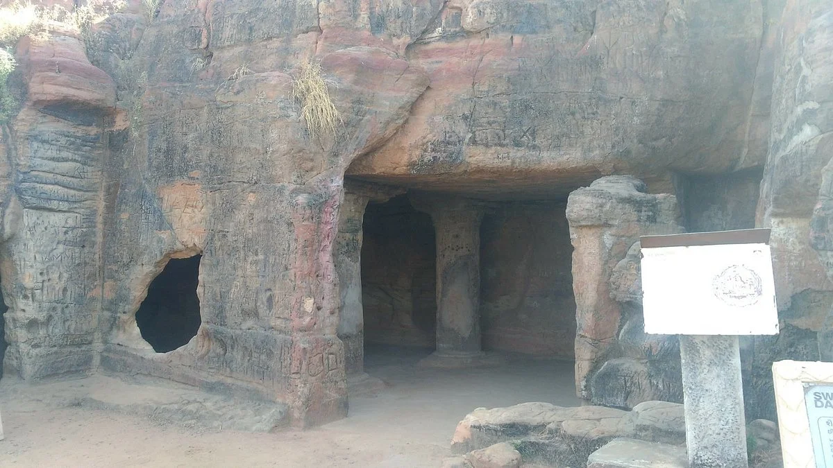 Siyot Caves