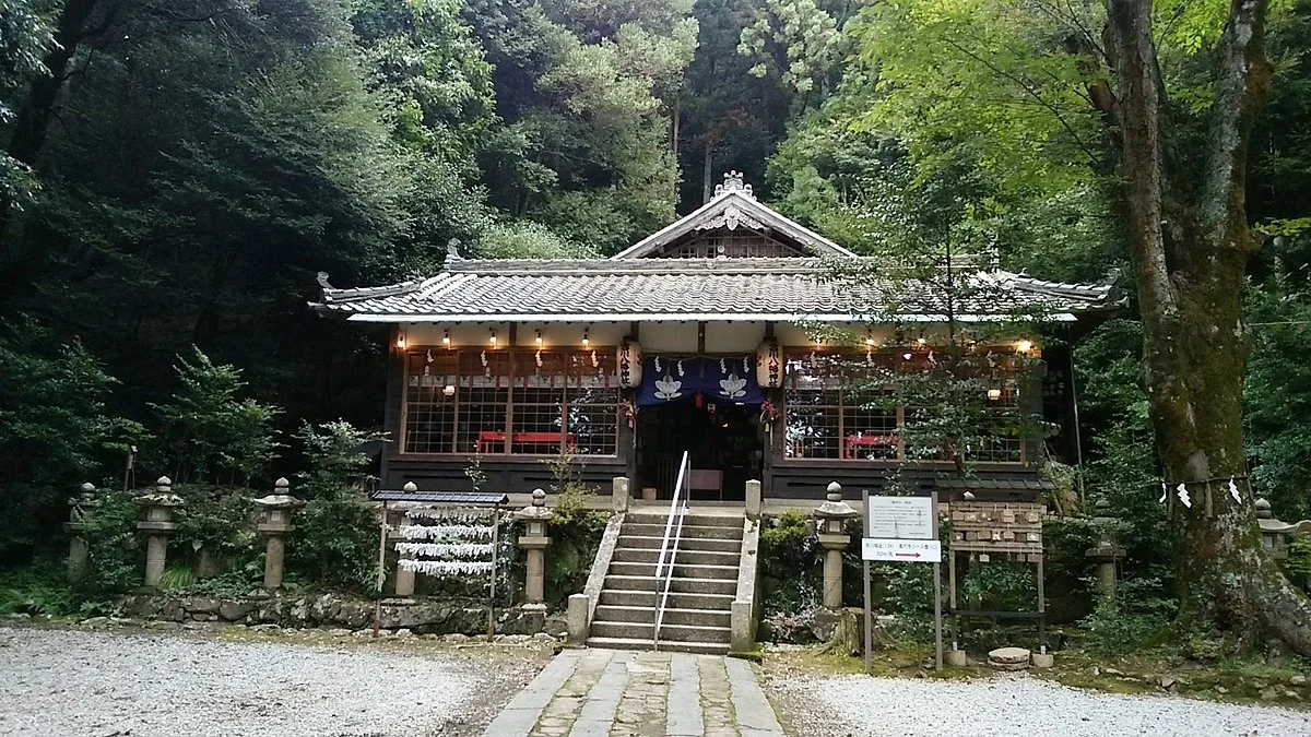 Yoshikawa Hachiman Shrine