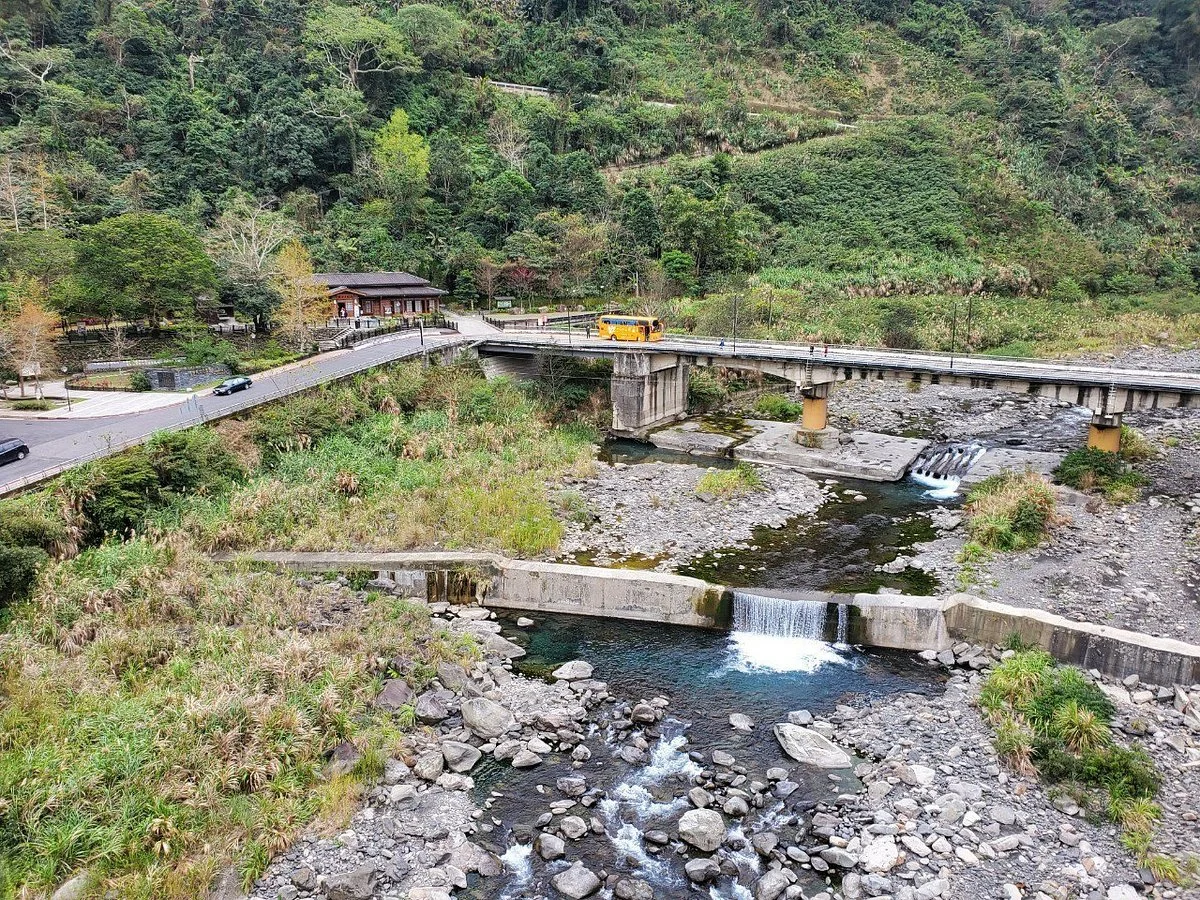 Cing Cyuan Hot Spring Bridge