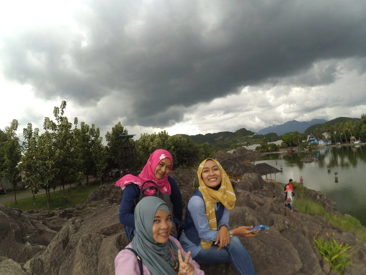 Kampung Batu Malakasari